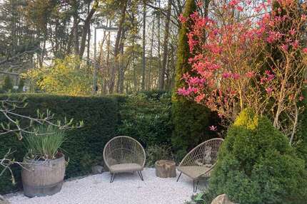 Haus zum Kaufen in Berlin 1.200.000,00 € 215 m²