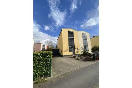 Haus zum Kaufen in Köln 735.000,00 € 146 m²