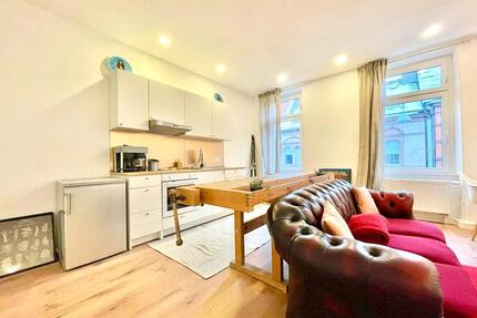 vollmöbliertes Studio in bester Innenstadt Lage CityCenter - Saarbrücken