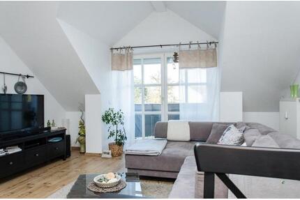 Schöne, helle 3-Zimmer-Wohnung - 700,00&nbsp;EUR Kaltmiete, ca.&nbsp; 84,00&nbsp;m&sup2; in Neumarkt-Sankt Veit (PLZ: 84494)
