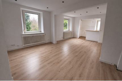 **Was will man mehr? +eigener Garten +frisch gestrichen +neuer Laminat +neues Tageslichtbad** - Marl Alt-Marl