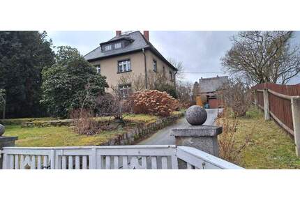 Modernisierungswürdiges Einfamilienhaus in landschaftlich schöner Lage im Landkreis Zwickau - Langenweißbach