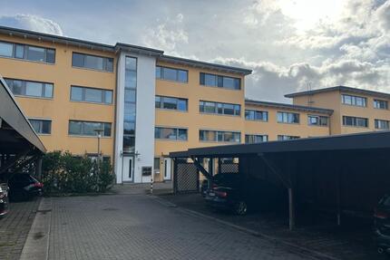 3 Zi. Wohnung 83m² inkl. 30m² Dachterrasse im 3.OG, mit Carport - Reinbek