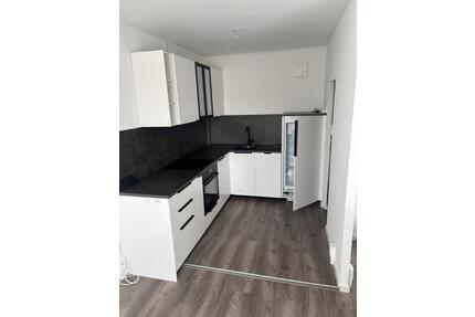 Renovierte 3 Raum Wohnung - 473,00&nbsp;EUR Kaltmiete, ca.&nbsp; 59,00&nbsp;m&sup2; in Cottbus (PLZ: 03042) Merzdorf