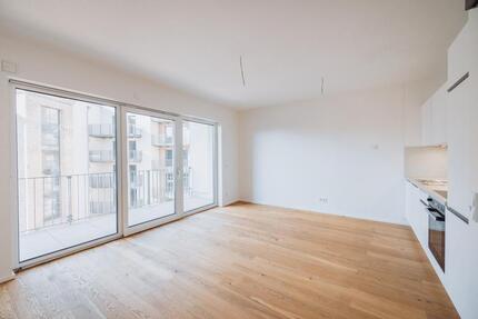 Neubaukomfort: Stilvolle 1-Zimmer-Wohnung mit Einbauküche und Balkon - Halle (Saale) Damaschkestraße