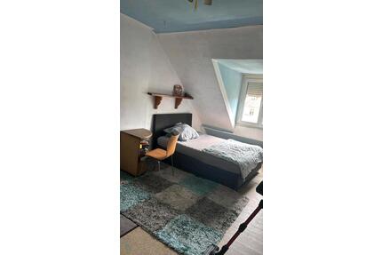 1Zimmer, zentral nähe Hbf - 500,00&nbsp;EUR Kaltmiete, ca.&nbsp; 26,00&nbsp;m&sup2; in Karlsruhe (PLZ: 76137) Südstadt