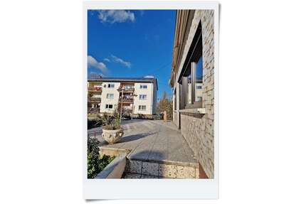 Wohnung zum Kaufen in Eich 180.000,00 € 108 m²