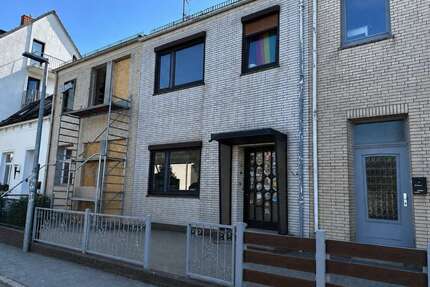Haus zum Kaufen in Bremen Osterfeuerberg 229.000,00 € 121.31 m² - Bremen / Osterfeuerberg