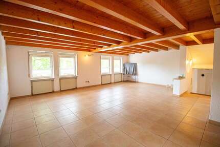 Haus zum Kaufen in Engen 399.000,00 € 153.27 m²