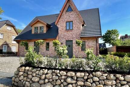 Haus zum Kaufen in Westerland (Sylt) 1.995.000,00 € 160.92 m²