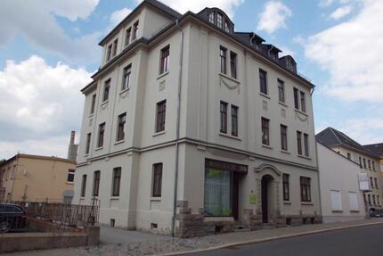 3-Raum-DG-Wohnung mit Balkon (Ablöse EBK möglich) - Reichenbach im Vogtland