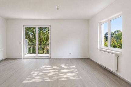 Essen: 4-Room Apartment, 6.3% ROI, Newly renovated & No Comission