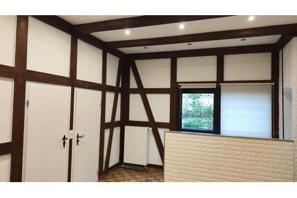 EG-Wohnung 3-ZKB mit Terasse, Haustiere erwünscht - Enger