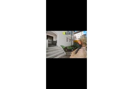 Haus mit zwei Wohnungen - 270.000,00&nbsp;EUR Kaufpreis, ca.&nbsp; 152,00&nbsp;m&sup2; in Sigmaringen (PLZ: 72488)