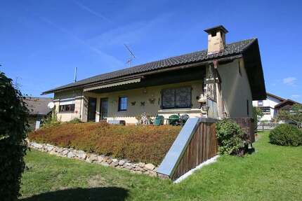 Haus zum Kaufen in Frauenau 210.000,00 € 150 m²