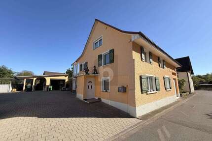 Haus zum Kaufen in Jestetten 495.000,00 € 230 m²