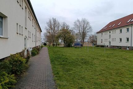 2-Raumwohnung mit Stellplatz & Seenähe in Zwenkau