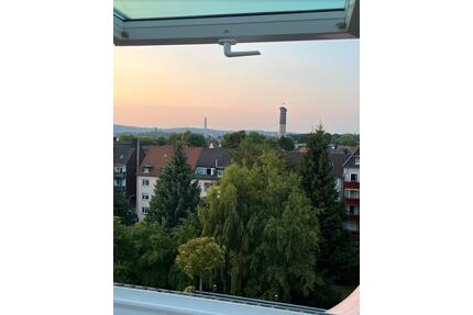 Balkon, Kamin & offene Galerie - Große DG-Wohnung Nähe Höing - Hagen Hagen-Mitte