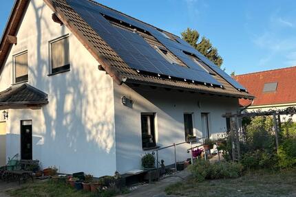 Modernes Wohnhaus mit großem Garten in außergewöhnlicher Lage - Potsdam