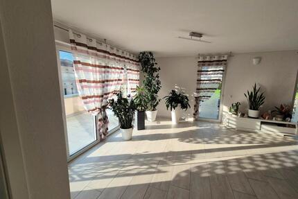 Schöne, moderne 96m2 Wohnung+Balkon in Irrel