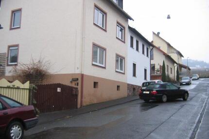 2 Zimmer Wohnung - 560,00&nbsp;EUR Kaltmiete, ca.&nbsp; 58,00&nbsp;m&sup2; in Rüdesheim am Rhein (PLZ: 65385)