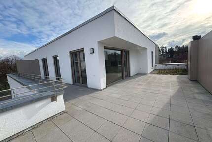 Wohnung zum Mieten in Nürtingen 1.835,00 € 123.07 m²
