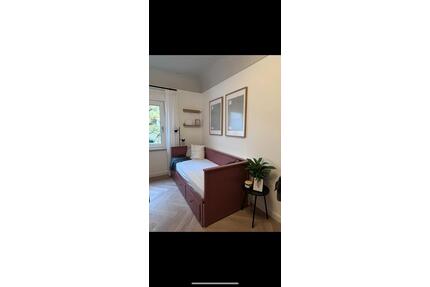 Möbliertes Balkon-Zimmer am Dutzendteich – only Girls WG - Nürnberg Gleißhammer