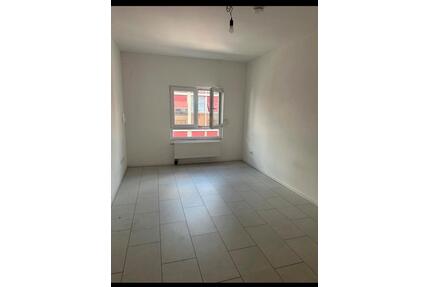 2-Zimmer-Wohnung perfekt für StudentenWG in Mannheim(Paradeplatz)