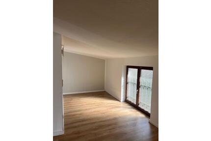 Einzimmerwohnung am Waldrand zu vermieten - Linau