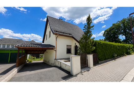 Haus zum Kaufen in AuerbachVogtland 199.000,00 € 120 m² - Auerbach/Vogtland