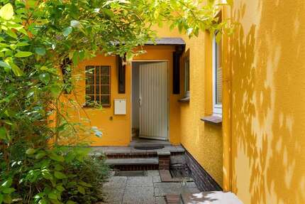 Haus zum Kaufen in Hamburg 1.400.000,00 € 377 m²