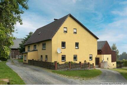 Bauernhof in reizvoller Lage - 199.000,00&nbsp;EUR Kaufpreis, ca.&nbsp; 215,00&nbsp;m&sup2;&nbsp;Wohnfl&auml;che in Elstra (PLZ: 01920) Dobrig