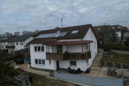 Ohne Makler,Einfamilienhaus mit Einliegerwohnung mit 2x d.Garage - Langenau