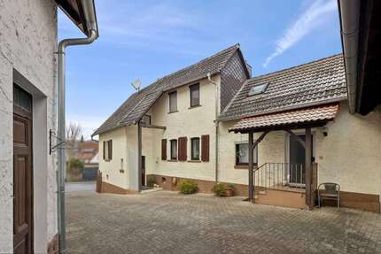 Haus zum Kaufen in Ober-Mörlen 289.000,00 € 112.87 m²