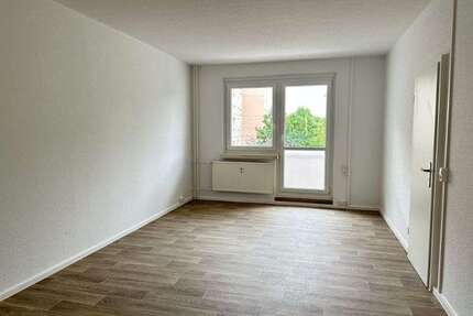 Wohnung zum Mieten in Dessau-Roßlau 555,00 € 69.4 m²