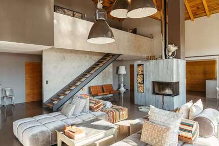 Wohnung zum Kaufen in Chieming Hart 1.290.000,00 € 263.24 m² - Chieming / Hart