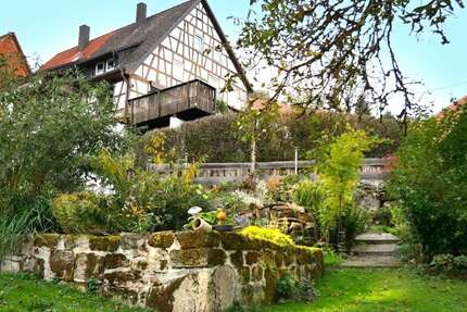 Haus zum Kaufen in Sulzbach an der Murr 370.000,00 € 220 m²