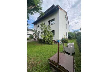 Haus zum Kaufen in Eltville -Erbach 859.000,00 € 290 m²