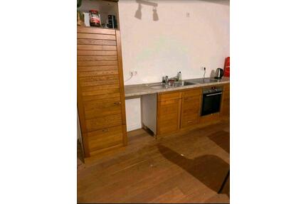 Neu sanierte 4-Zimmer Wohnung - 1.400,00&nbsp;EUR Kaltmiete, ca.&nbsp; 90,00&nbsp;m&sup2; in Bergisch Gladbach (PLZ: 51465)