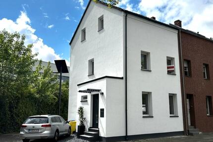 Stilvoll kernsaniertes Reihenendhaus mit Süd-Garten – bezugsferti - Viersen Boisheim