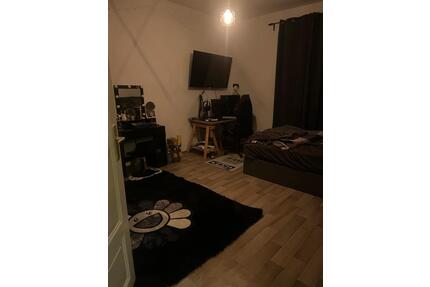 Ein Zimmer in 3er WG In Ilmenau.