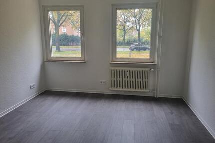 Renoviert - Balkon - 2 Zimmer *Hamm-Mitte*