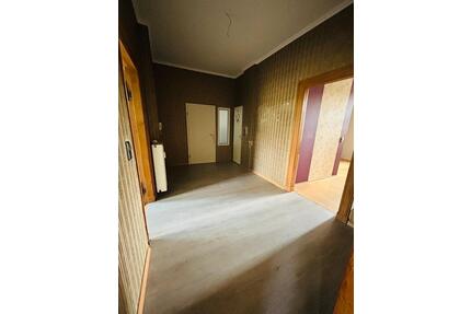 3 Raum Wohnung - 590,00&nbsp;EUR Kaltmiete, ca.&nbsp; 100,00&nbsp;m&sup2; in Aschersleben (PLZ: 06449)