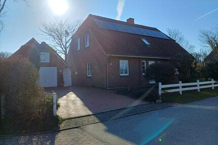Liebevoll renoviertes Einfamilienhaus 5 Zimmer 125 qm - Bredstedt