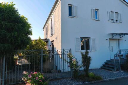 Hochwertige Stadtvilla Ingolstadt-Süd: Familienidyll in Bestlage