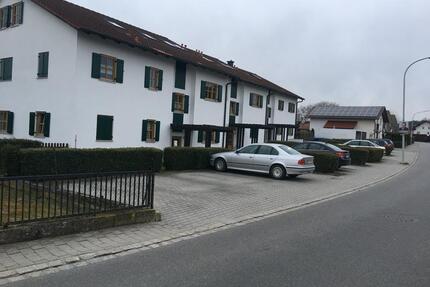 Schöne helle 2 Zimmerwohnung plus großer Maisonette „Studio“ - Moosthenning