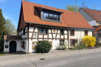 Fachwerkidylle im Hinterland des Bodensees - Überlingen Lippertsreute