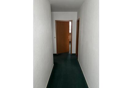 Vierraumwohnung mit zwei Balkonen - Calbe (Saale)