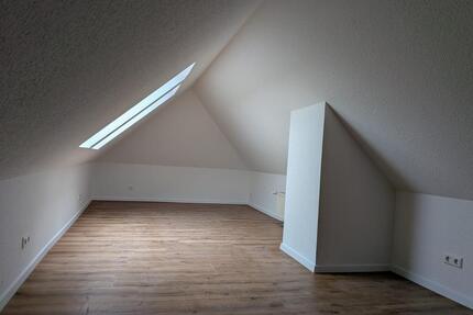 3 Raum Wohnung - 635,00&nbsp;EUR Kaltmiete, ca.&nbsp; 72,00&nbsp;m&sup2; in Teterow (PLZ: 17166)