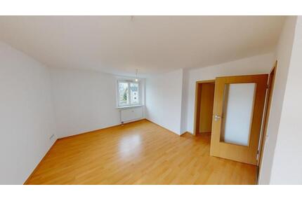 Ruhig gelegene 2-Raum-Wohnung mit Balkon - Chemnitz Adelsberg